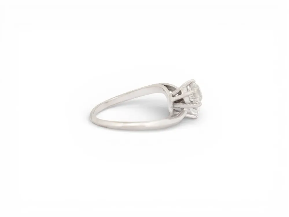 пръстен с инкрустирани Toi & Moi 2 диаманта 0.95ct t53 от бяло злато 18k 3g